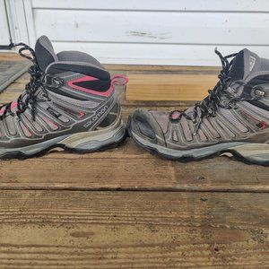 Salomon X Ultra Mid GTX waterproof hiking boots